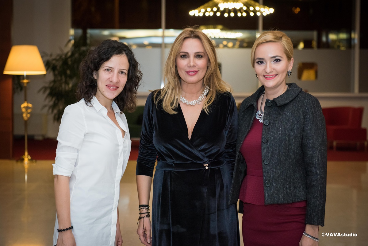 Roxana Minzatu si Adela Diaconu invitatele Danei Savuica la conferinta nationala “Traieste Inteligent” de la Brasov